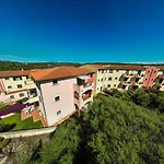 Ampio Attico Monolocale Con Terrazza *