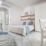 Ampio Attico Monolocale Con Terrazza Santa Teresa Gallura