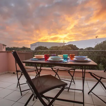 Daire Ampio Attico Monolocale Con Terrazza *