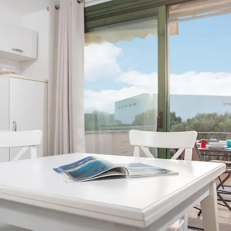 Appartamento Ampio Attico Monolocale Con Terrazza