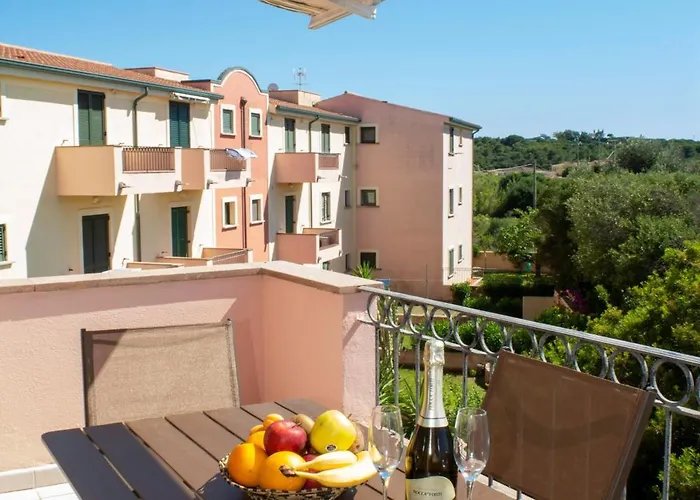 Ampio Attico Monolocale Con Terrazza サンタ・テレーザ・ガッルーラ