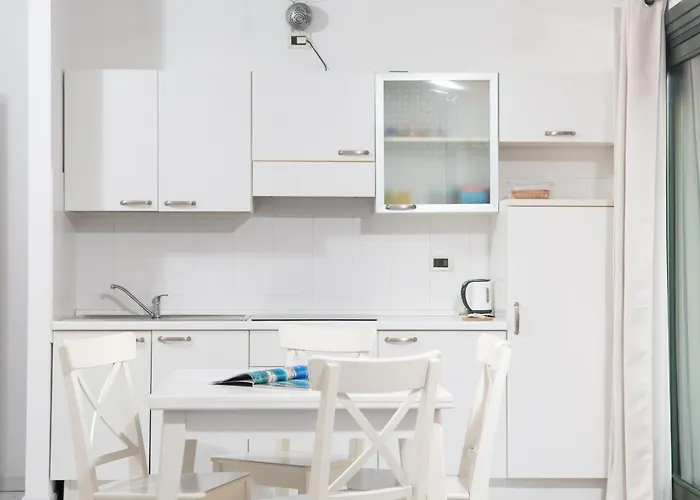 Ampio Attico Monolocale Con Terrazza アパート